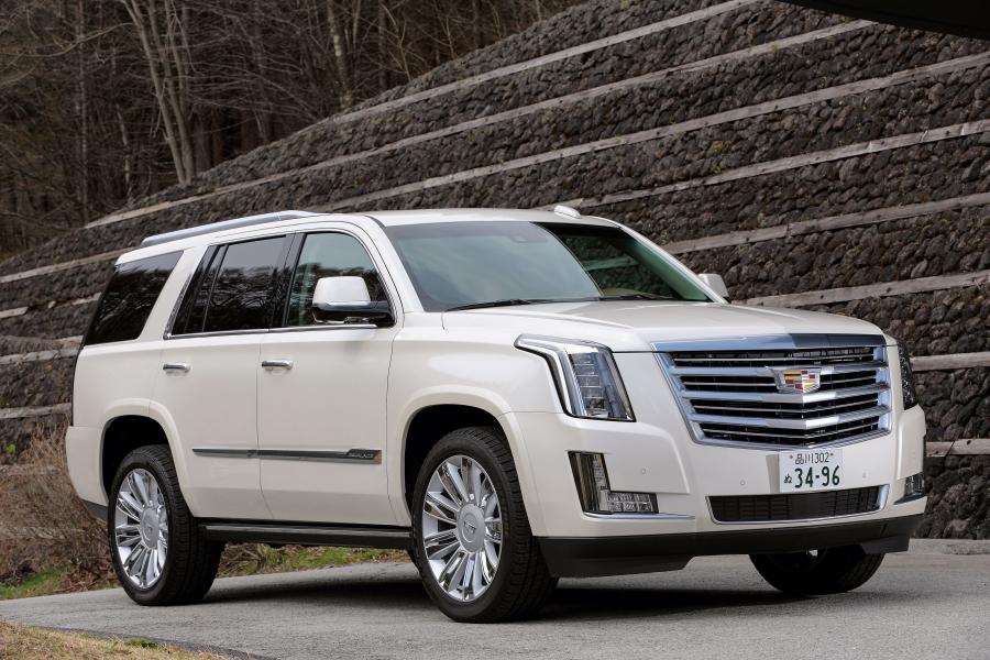  Cadillac Escalade Platinum 2015 года  (JP) (фото 16 из 24)